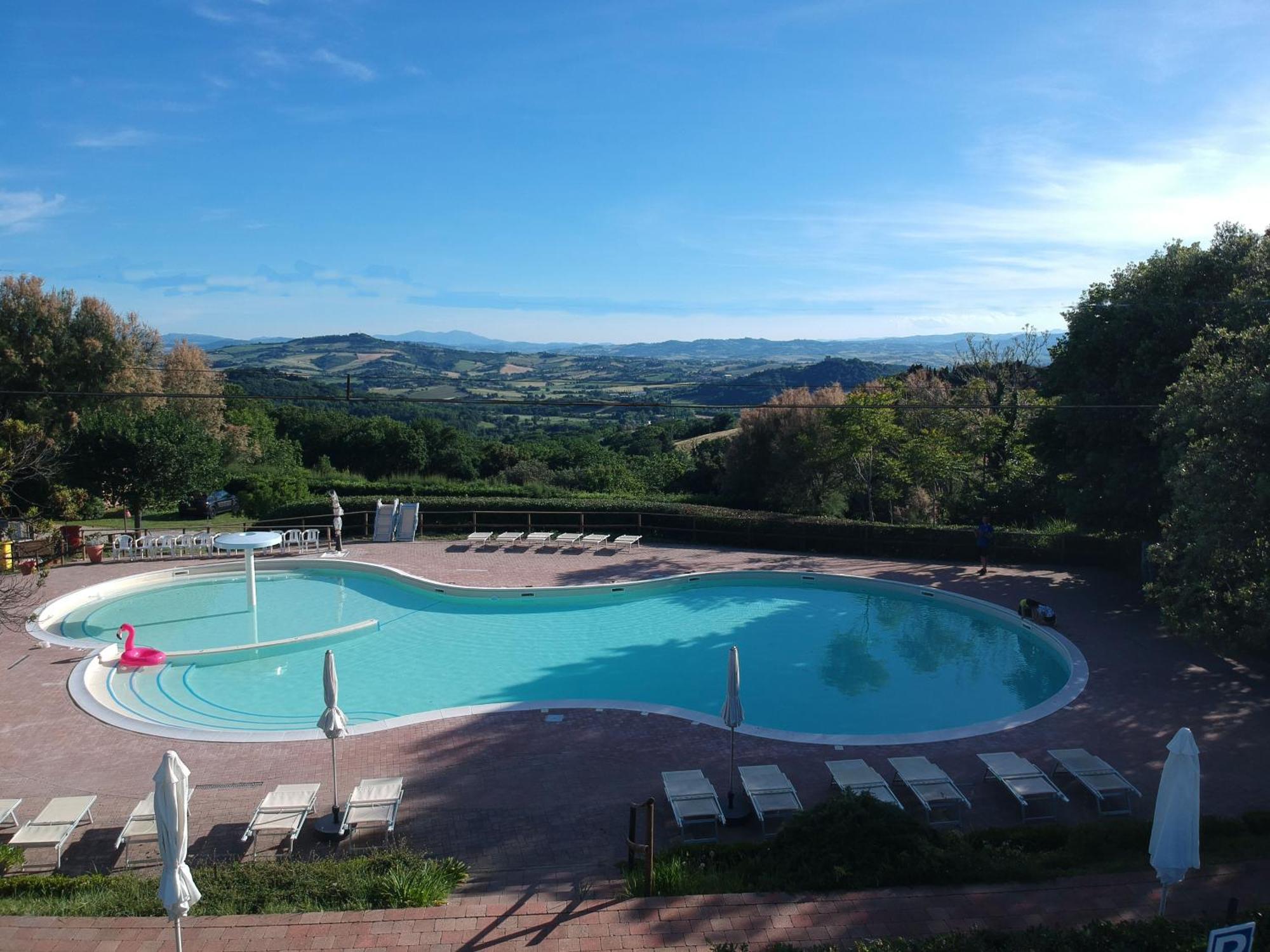 Paradiso 3*